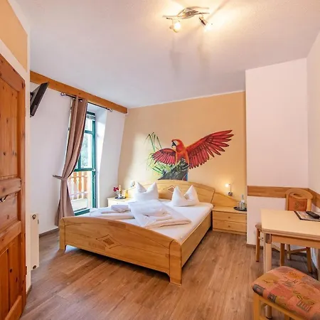 Pensión Bomaetscher 3*