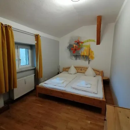Bomaetscher 3*